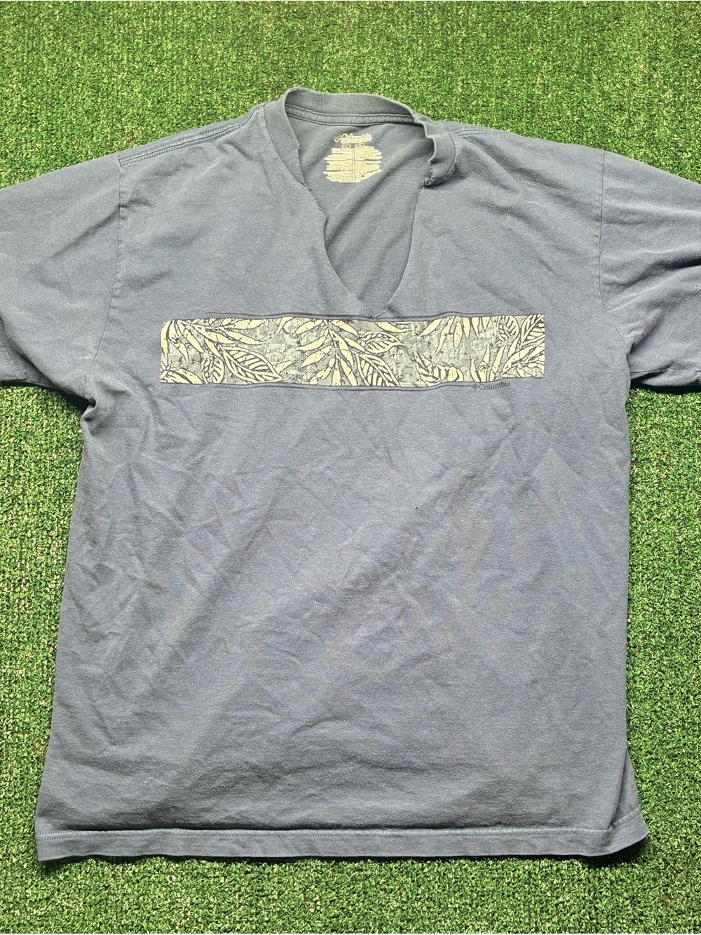 Columbia Blue-Gray V-Neck Short Sleeve Tee with Leaf Stripe